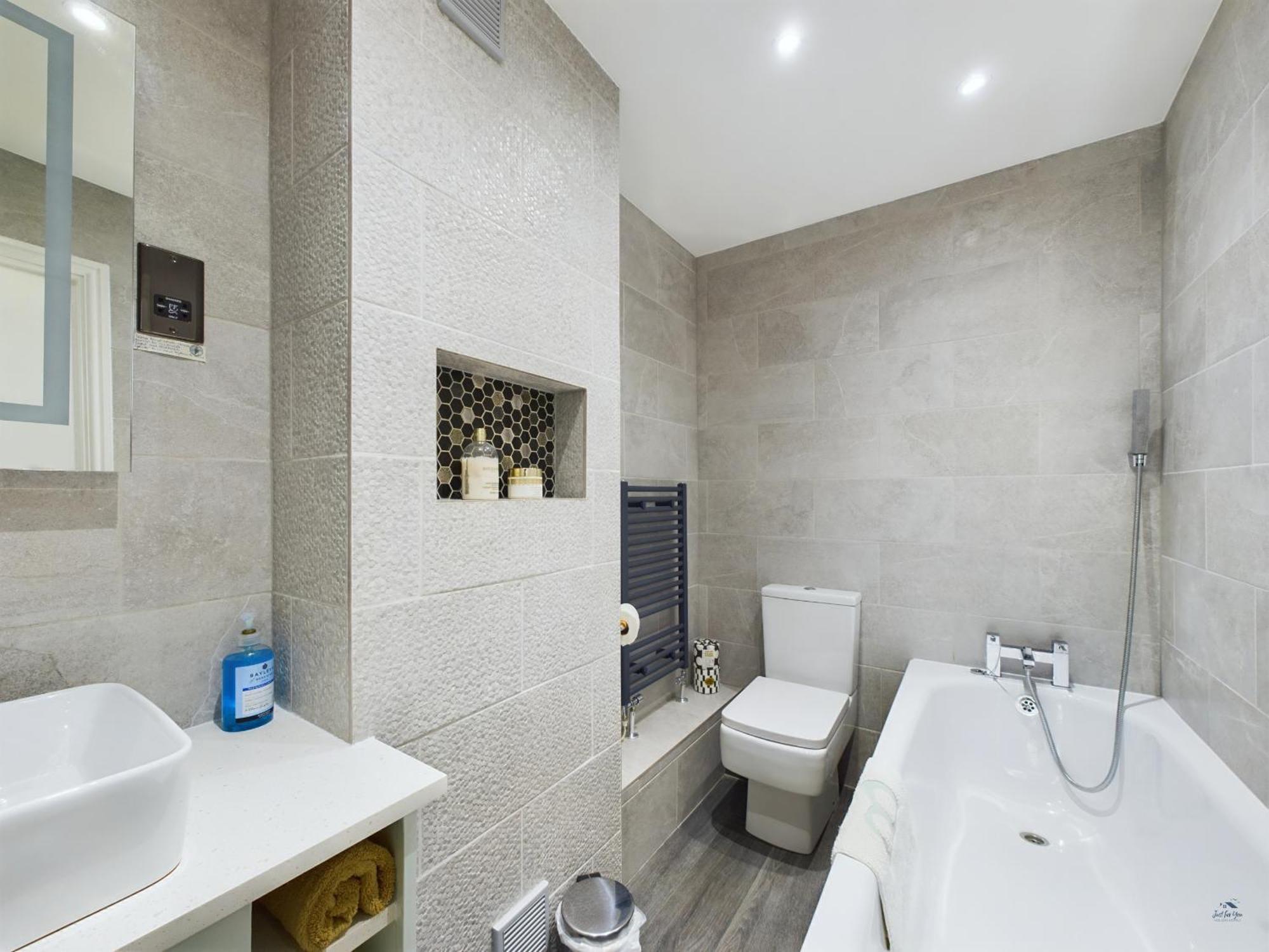 12A Solent Landing Direct Beach Access Bembridge Bagian luar foto