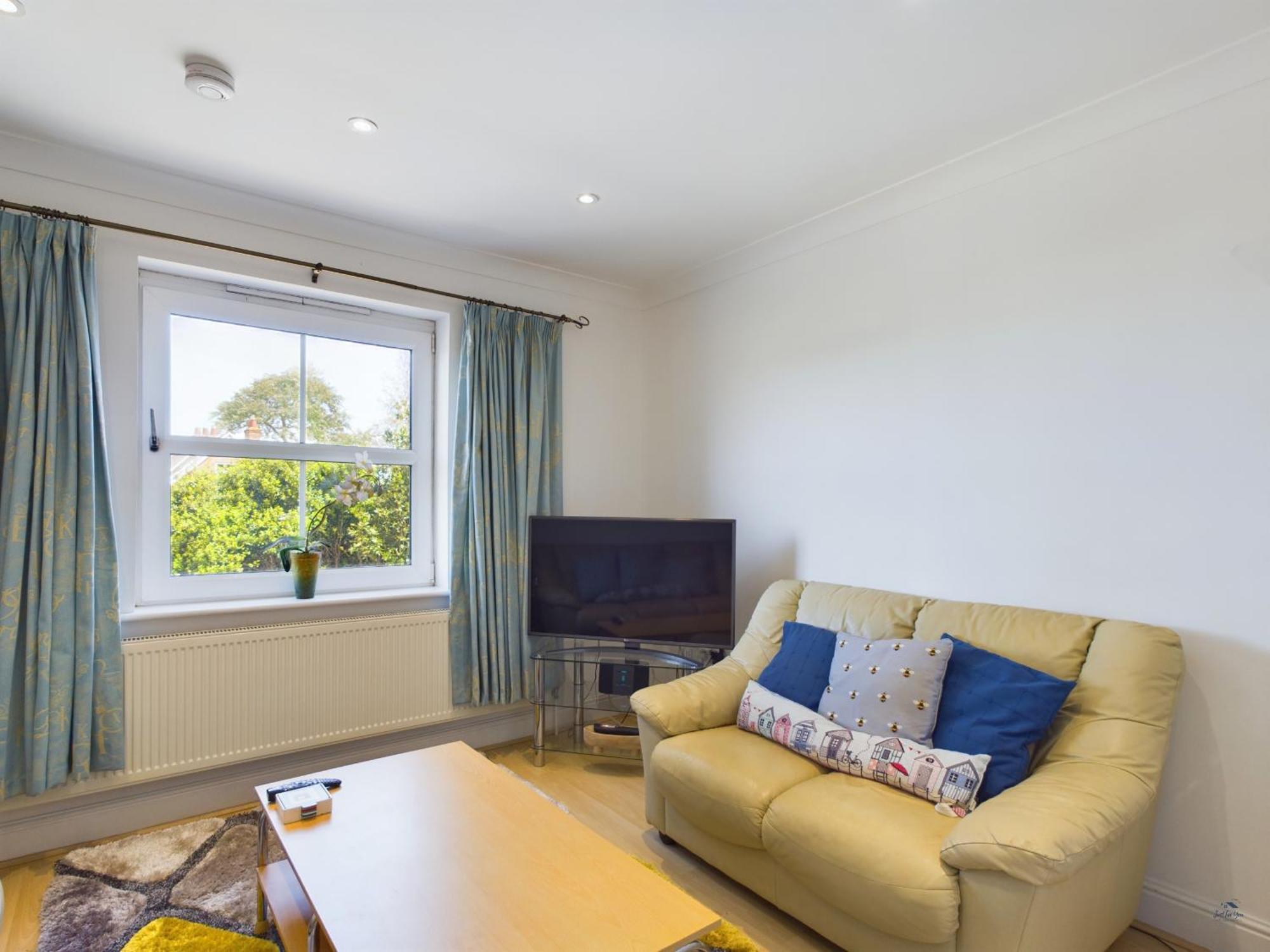 12A Solent Landing Direct Beach Access Bembridge Bagian luar foto